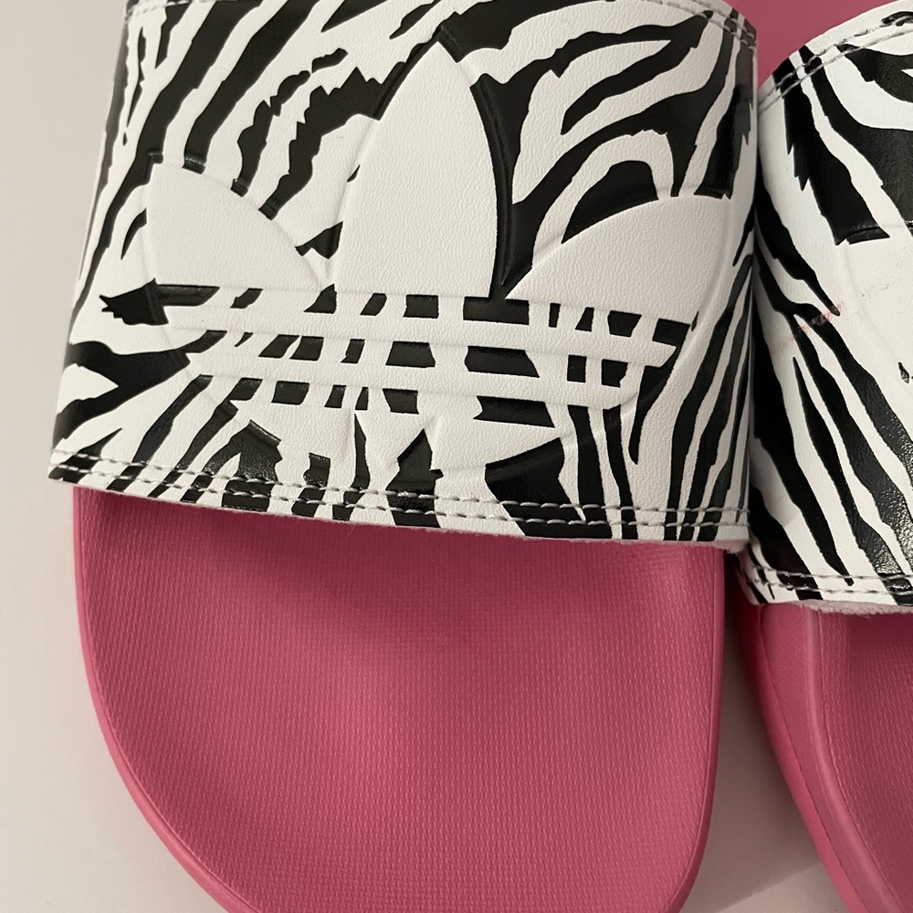 Adidas Women Animal Print Slides Slippers Shoes - Picture 3 of 6